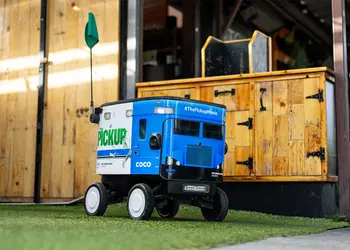 Роботы-доставщики Coco рекламируют комедию с Эдди Мёрфи: Prime Video запускает промо фильма The Pickup