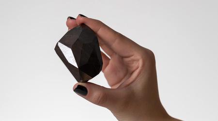 A unique black Enigma diamond weighing 555.55 carats was sold for $4,300,000 in cryptocurrency