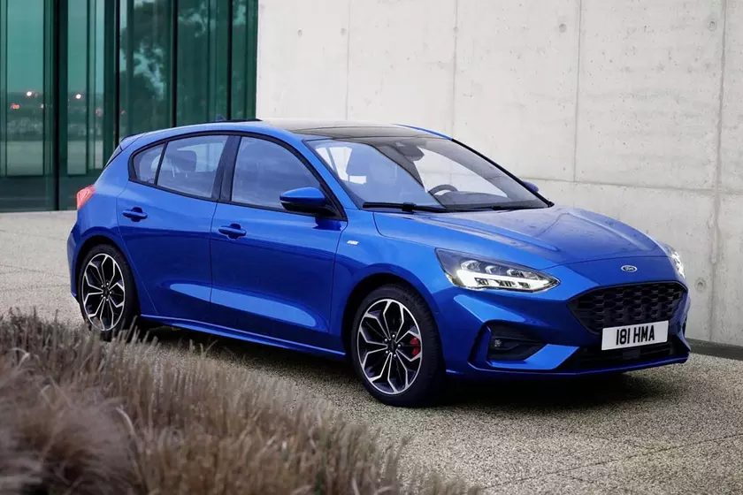 Ford троллит Tesla: глава компании сообщил о выпуске 7000 машин за 4 часа