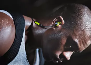 Sennheiser CX Sport: беспроводные наушники с защитой от пота, aptX-кодеком и ценой $130