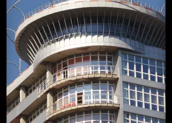 Instagagadget: Поглядываем за высоко сидящими соседями