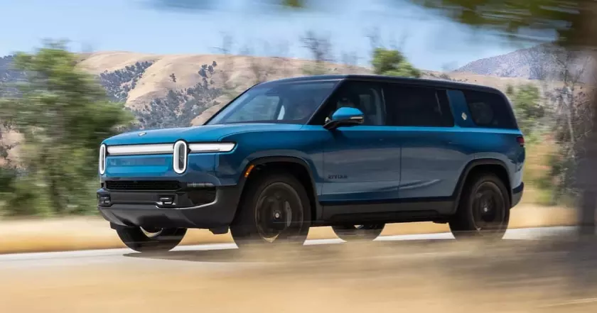 Explorando el Rivian R1S: El SUV Eléctrico que Está Redefiniendo la Aventura