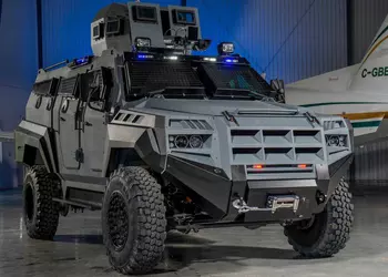 США передадут Украине 190 бронированных автомобилей класса MRAP