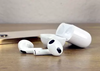 Users are complaining about the abysmal build quality of the AirPods 3 headphones. But not everyone