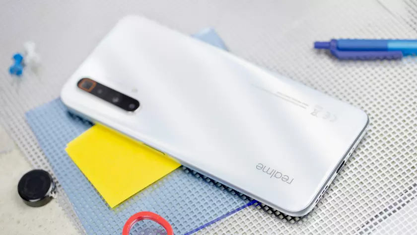 Как у Realme X3 и Realme X3 SuperZoom: флагман Realme X3 Pro заметили в Geekbench с чипом Snapdragon 855+