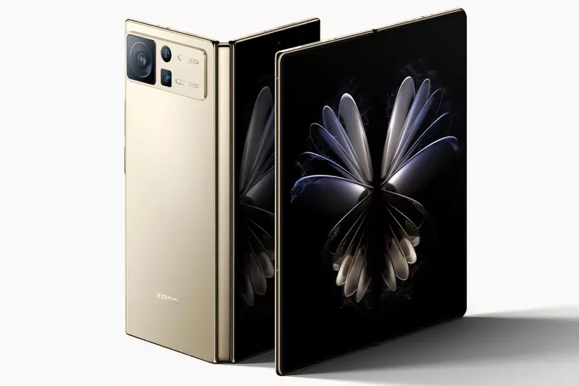 Слух: складной смартфон Xiaomi Mix Fold 3 выйдет во второй половине 2023 года и будет конкурировать с Samsung Galaxy Fold 5