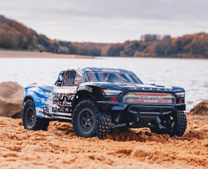 Senton 3S BLX Arrma monstertruck