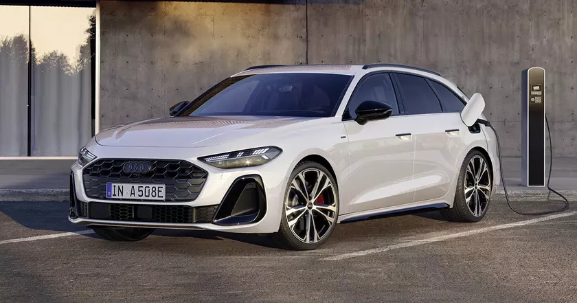 Новый Audi A5 Avant e-hybrid quattro 2025: Следующий шаг в эволюции гибридов