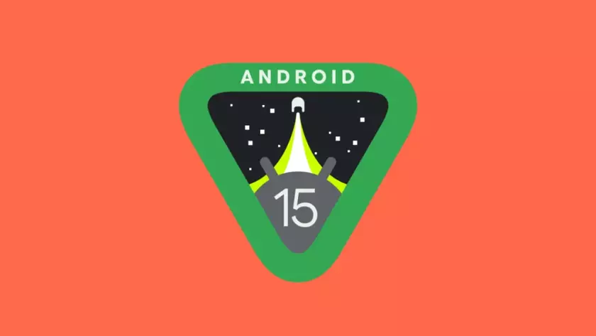 Какие смартфоны Motorola получат обновление до Android 15: полный список моделей