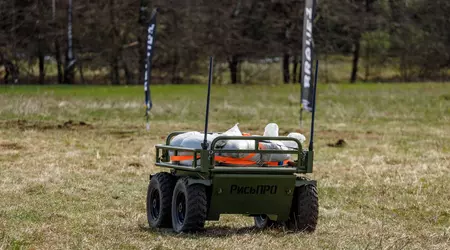 Ukraine conducted the largest test of ground combat robots - more than 70 vehicles