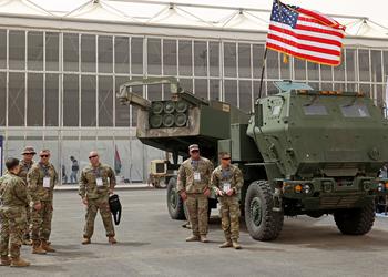 HIMARS, ПЗРК Stinger, ПТРК TOW и снаряды для артиллерии: США передают Украине новый пакет вооружения на $100 млн