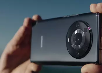 Honor will introduce four Magic 4 smartphones - without Magic 4 Pro +, but with a compact Honor Magic 4T