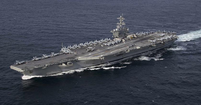 ВМС США подключили к облачному сервису авианосец USS Abraham Lincoln