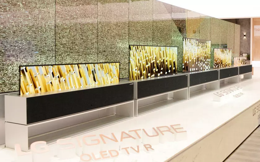 CES 2019: LG OLED65R9 — первый в мире телевизор, сворачивающийся в рулон