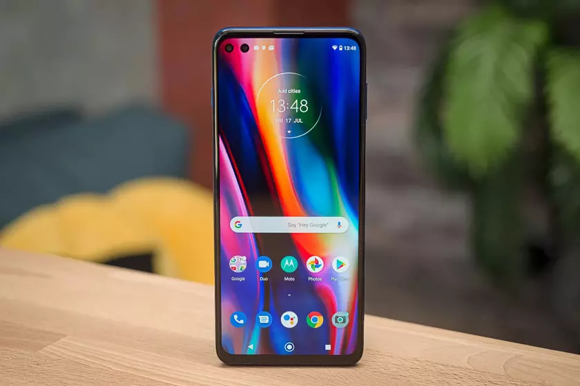 Флагманский смартфон Moto G (aka Motorola Nio) появился на «живом» фото