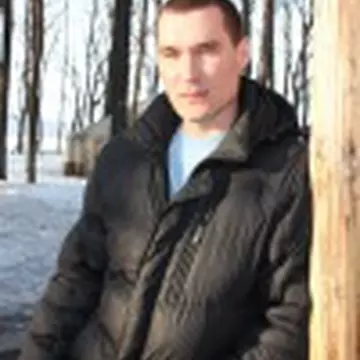 Андрей Ларионов