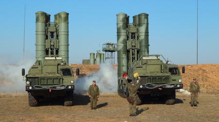 Ukrainske forsvarsstyrker angrep et russisk strategisk luftvernanlegg på Krim.
