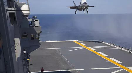The Japanese helicopter carrier JS Izumo will conduct exercises with fifth-generation F-35B Lightning II fighter jets off the US coast