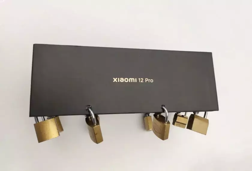 Xiaomi возвращает ЗУ в комплект поставки: Xiaomi 12 Pro получит быструю зарядку на 120 Вт в коробке