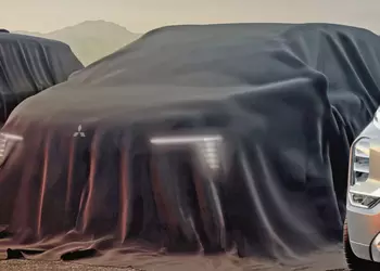 Mitsubishi Eclipse Cross станет электромобилем — премьера осенью