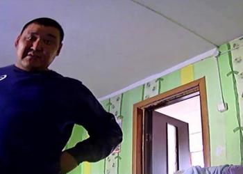 Оккупант из Бурятии украл в Украине камеру видеонаблюдения, но не перенастроил ее: теперь она транслирует настоящему владельцу «реалити-шоу»