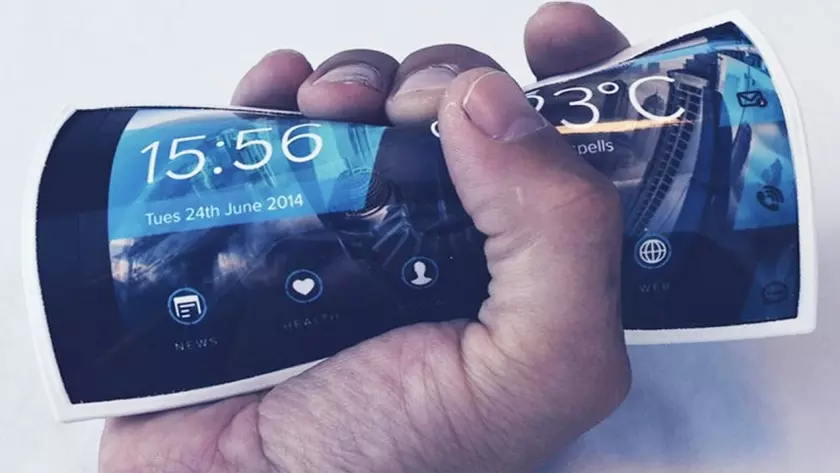 Google запатентовала сгибающийся смартфон 