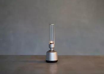 Sony LSPX-S2: тёплая ламповая колонка за 600 евро (серьёзно)