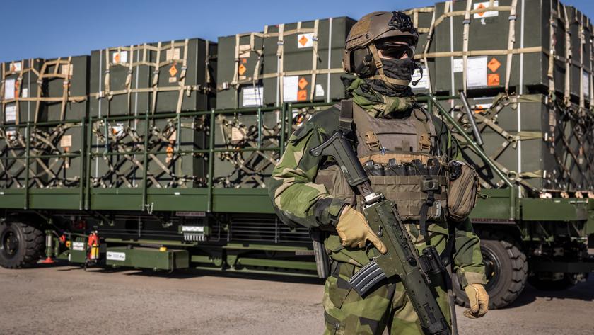 Air defense systems, cross-country vehicles and winter gear: Sweden announces new $287,000,000 military aid package for Ukraine