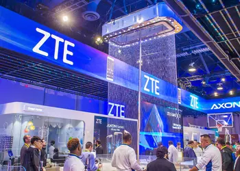 В США полностью сняли все санкции с ZTE