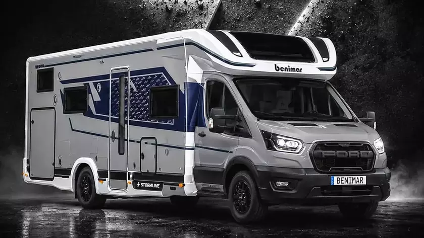 Автодом Benimar Tessoro Storm Line серого цвета