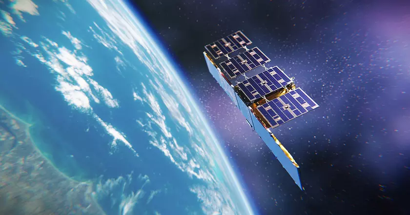 Минобороны Украины провело космическую разведку с помощью спутника ICEYE и обнаружило 2600 единиц российской военной техники, включая танки, зенитно-ракетные комплексы и ОТРК «Искандер»