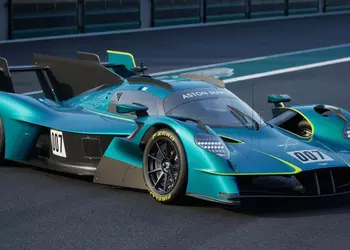 Aston Martin выпустила гоночную Valkyrie для обычных (но очень богатых) клиентов