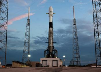 SpaceX успешно вывела на орбиту ещё 52 спутника Starlink с помощью ракеты Falcon 9 – общее количество космических аппаратов достигло почти 3400