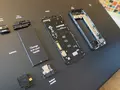 post_big/1200px-Fairphone_3_modules_on_display.jpg