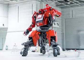 Первый межконтинентальный бой между гигантскими роботами Kuratas и Mark 2 состоится в июне 2016