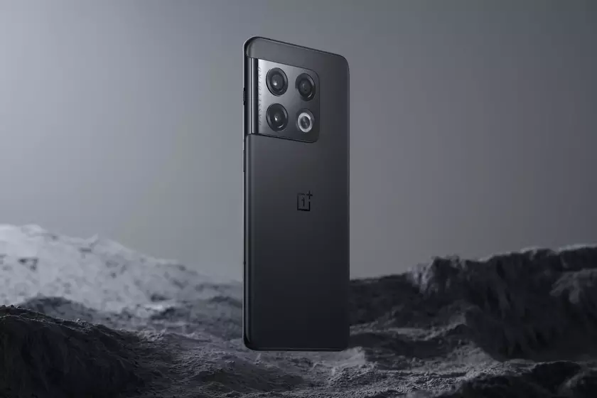 OnePlus 10 Pro, OnePlus Nord N10 и OnePlus Nord CE получили сентябрьское обновление безопасности Google