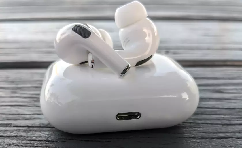 Слух: AirPods 3 получат функцию Spatial Audio, как в AirPods Pro и будут стоить около $150