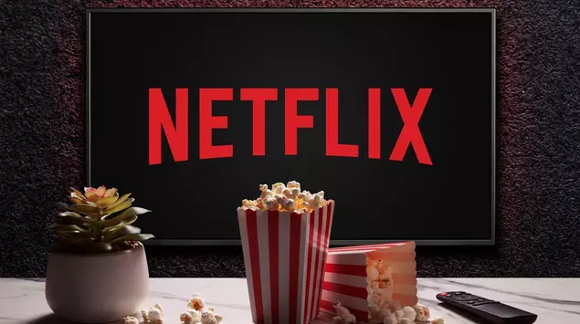 Netflix's new AI voice search lets ...