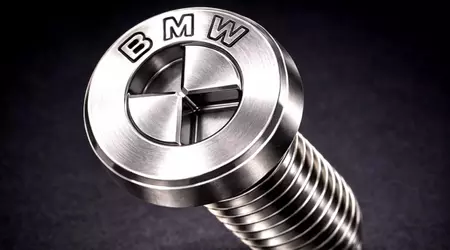 BMW patented screws in the shape of its emblem