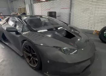 Lamborghini Huracan Super Trofeo получил двигатель от Honda Civic Type R ради участия в гонках на выносливость