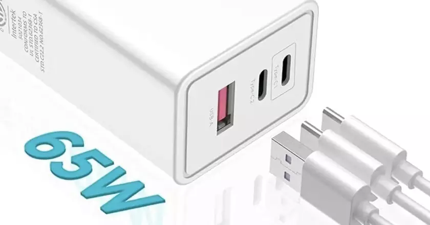 HTC представила GaN-зарядку с тремя USB-портами и мощностью 65 Вт за $30