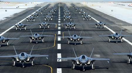 Das US-Außenministerium hat den Verkauf von 25 F-35A Lightning II-Kampfjets der fünften Generation mit 26 F135-Triebwerken an die Republik Korea zum Preis von 5,06 Milliarden Dollar genehmigt