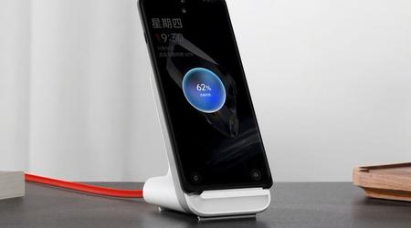 OnePlus ha presentado el Air VOOC Wireless Flash Charger A1: una base de carga inalámbrica de 50W para el OnePlus 12