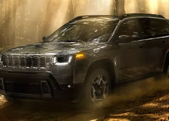 New Jeep Cherokee revealed in teasers ahead of official premiere