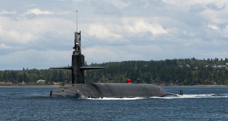Атомна субмарина USS Alabama з міжконтинентальними балістичними ракетами Trident II дальністю понад 12 000 км і ядерною зброєю отримала нового командира
