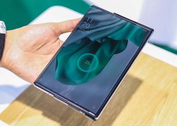 OPPO показала беспроводную зарядку Wireless Air Charging, которая работает «по воздуху»