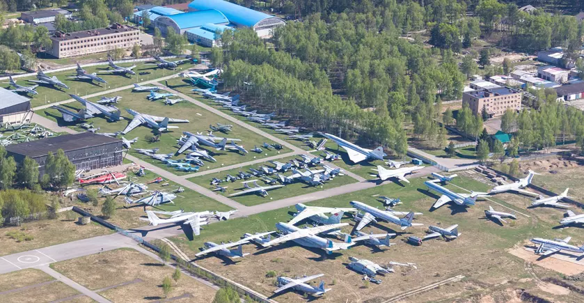 Диверсанты подорвали российские самолёты Ан-148, Ил-20 и вертолёт Ми-28Н на аэродроме в Московской области