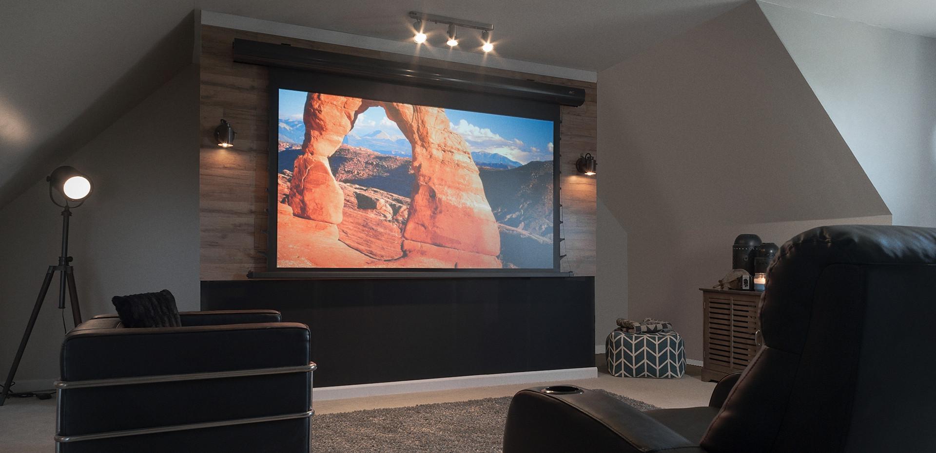 5 Best Motorized Projector Screens 2021