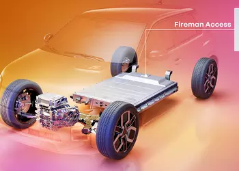 Renault открывает технологию пожаротушения электромобилей "Fireman Access" для всех производителей