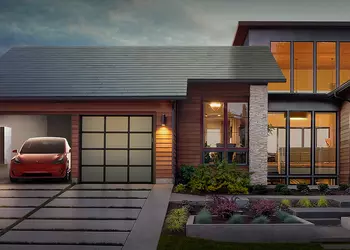 Tesla начала массовое производство солнечных панелей для крыш